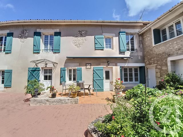 maison à vendre - 8 pièces - 195.0 m2 - CHASSENEUIL DU POITOU - 86 - POITOU-CHARENTES - Century 21 L'Immobilière De Confiance